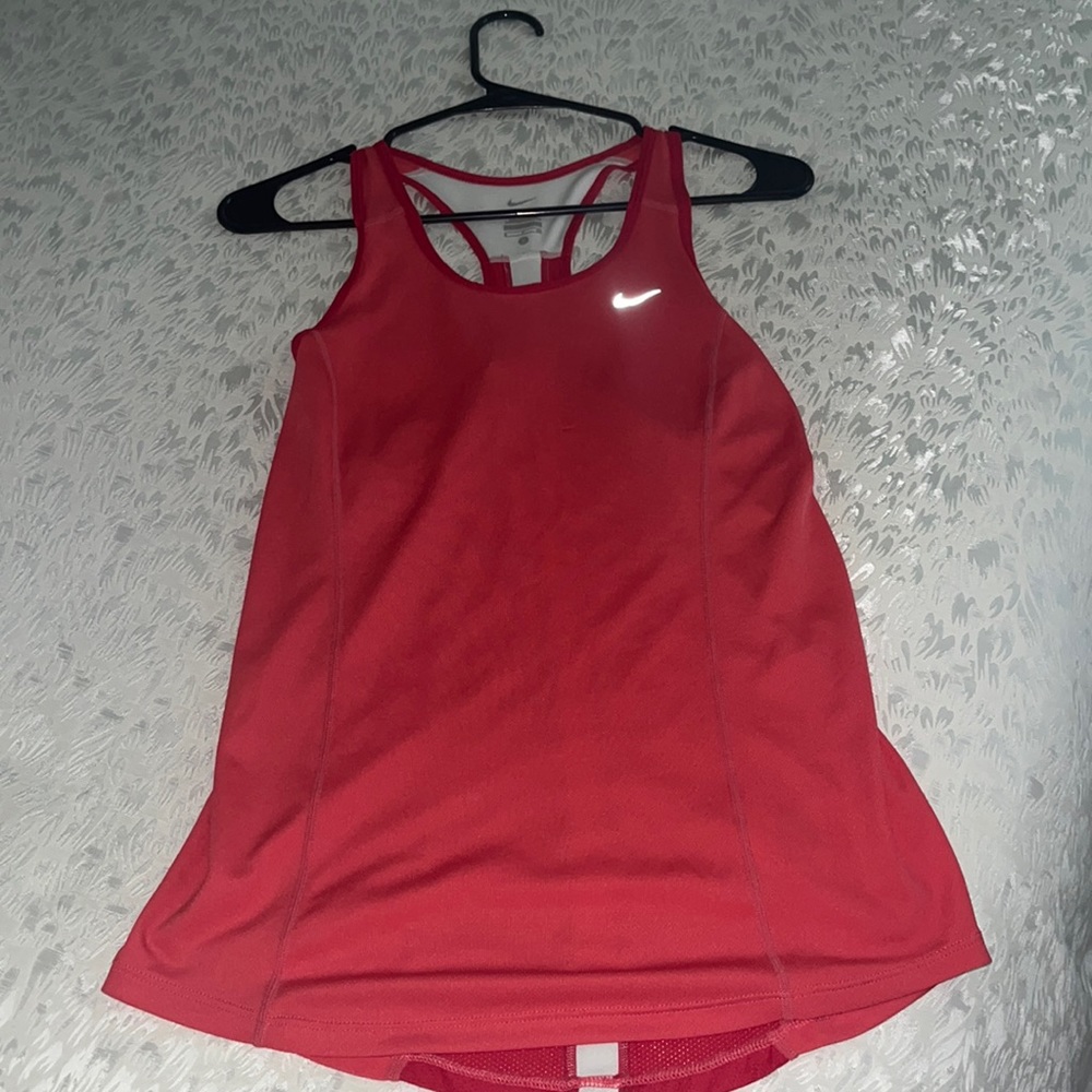 Nike Tank Small